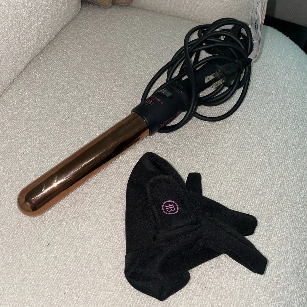 Bombay Hair Rose Gold Curling Wand 1.25” 32mm‎ Heat Resistant Glove